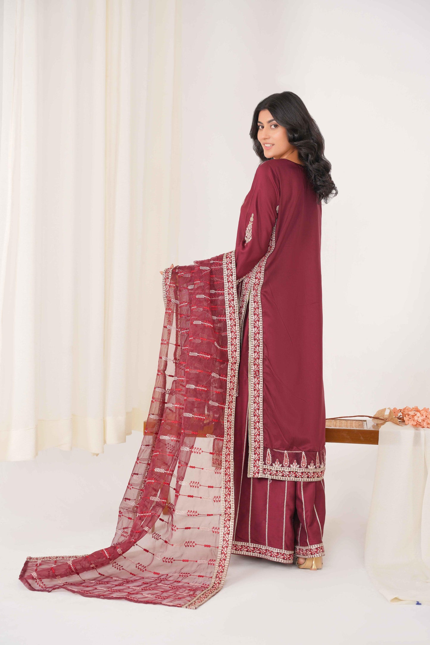 Magenta 3PC - Embroidered Luxe Pret