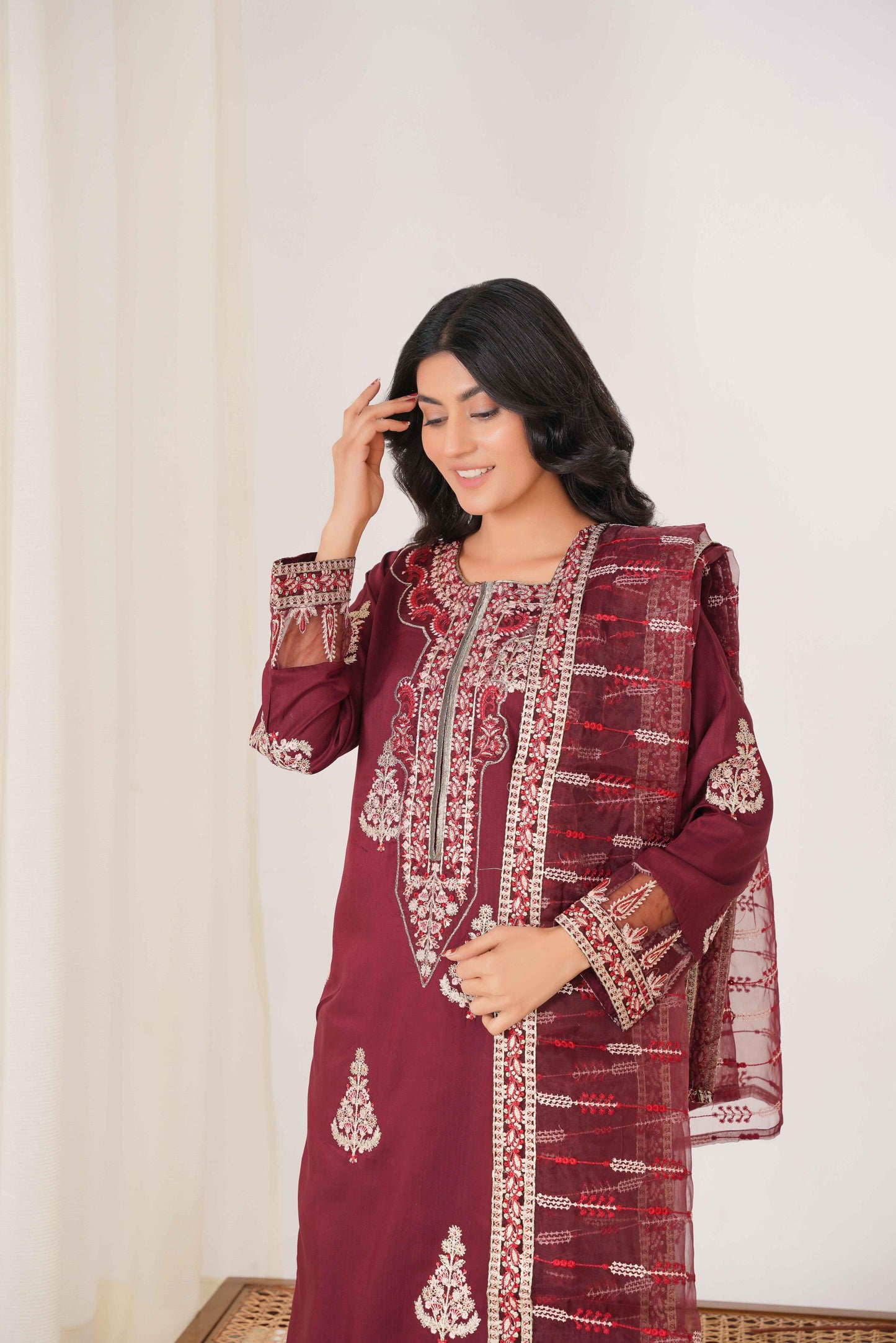Magenta 3PC - Embroidered Luxe Pret