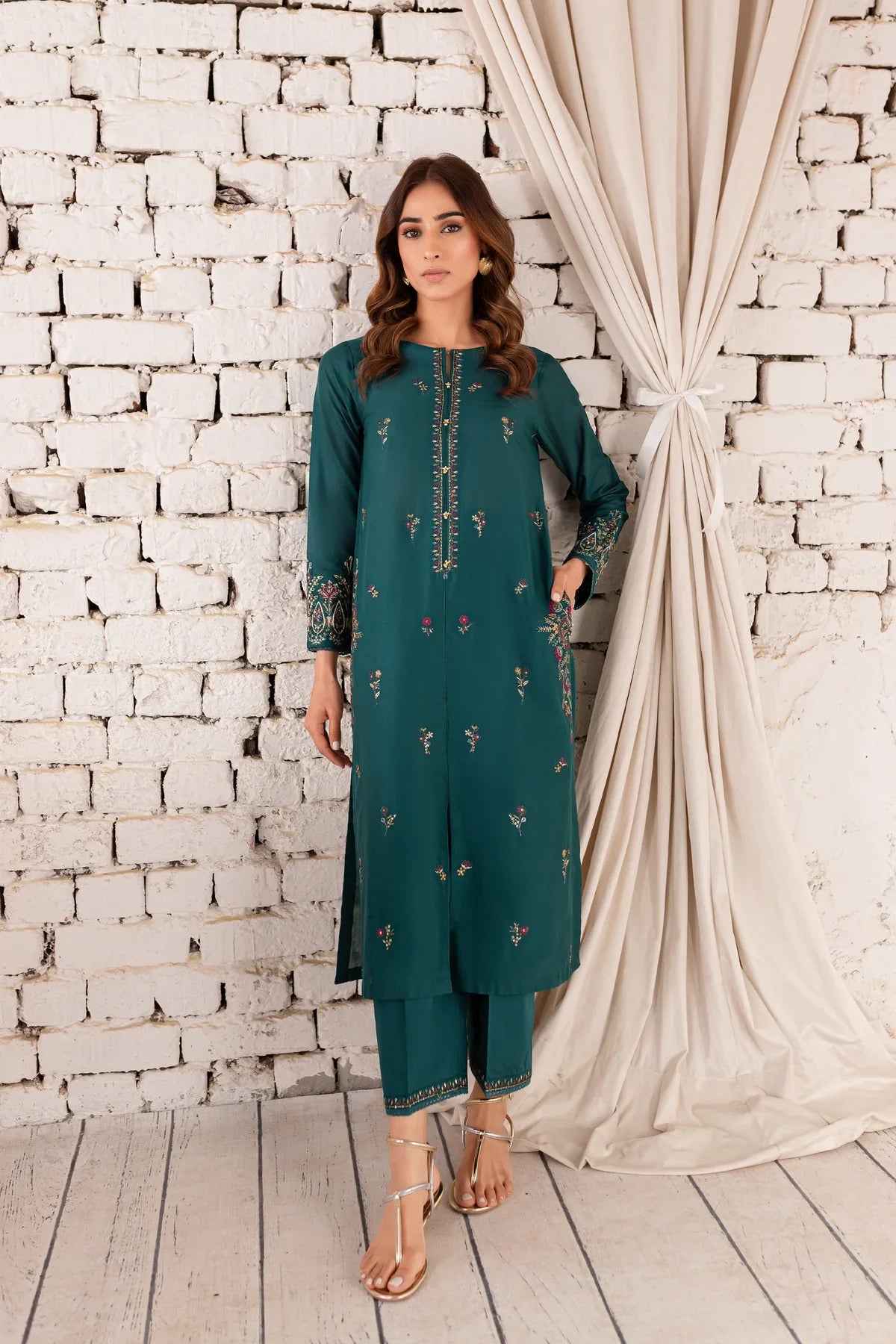 Eyana 2Pc - Embroidered Lawn Dress