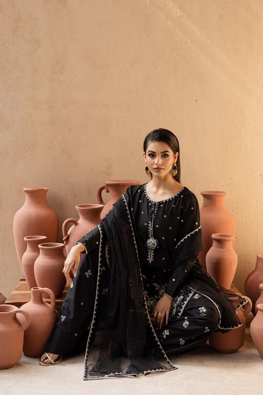 Varsha – Monochrome Muse 3Pc Set