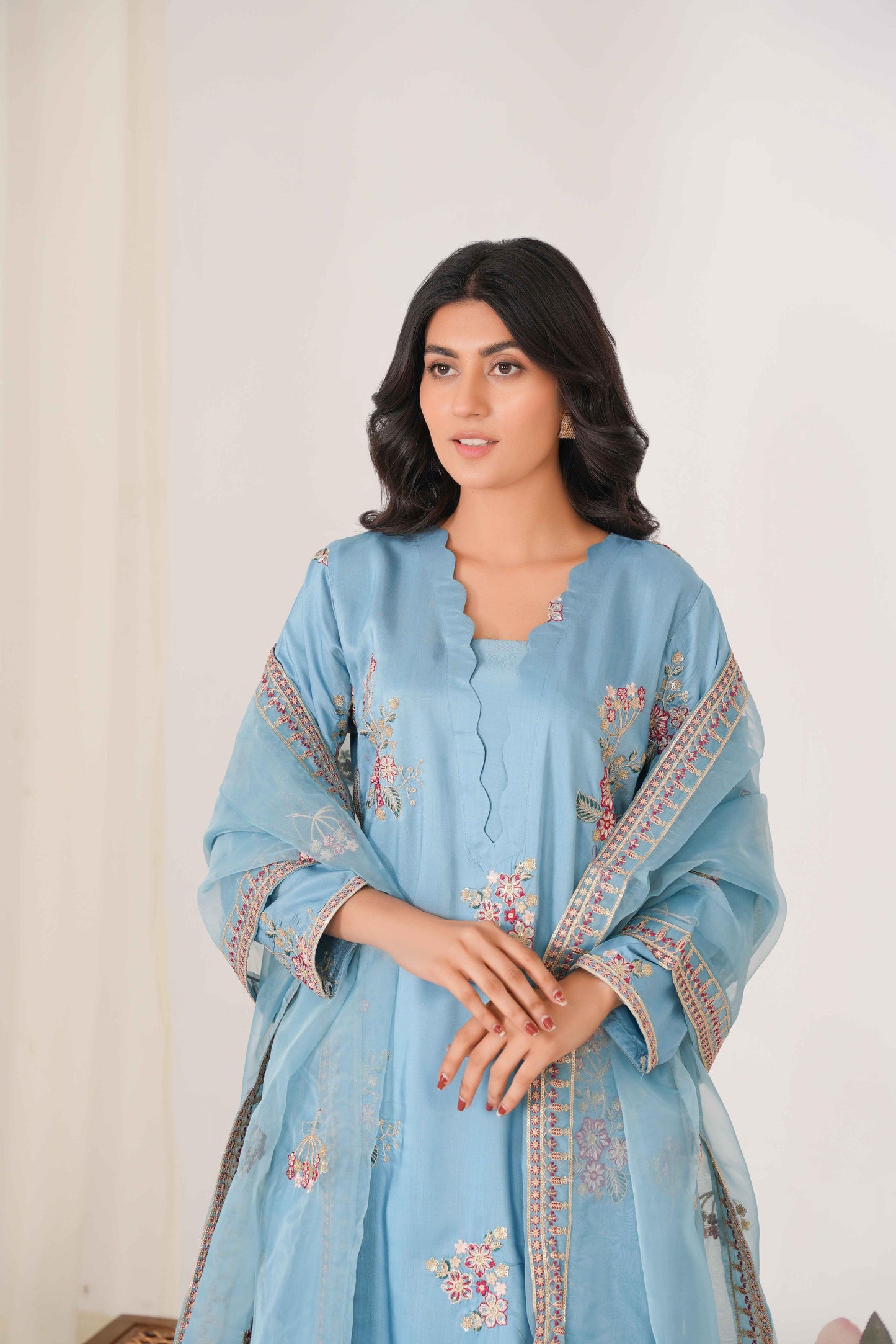 INSIYA 3PC - Embroidered Luxe Pret