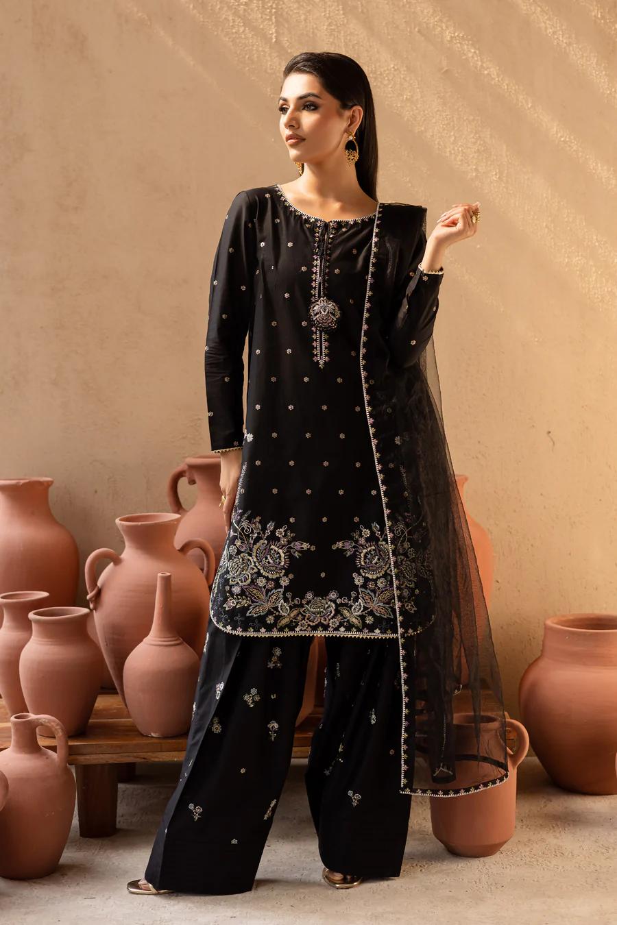 Varsha – Monochrome Muse 3Pc Set